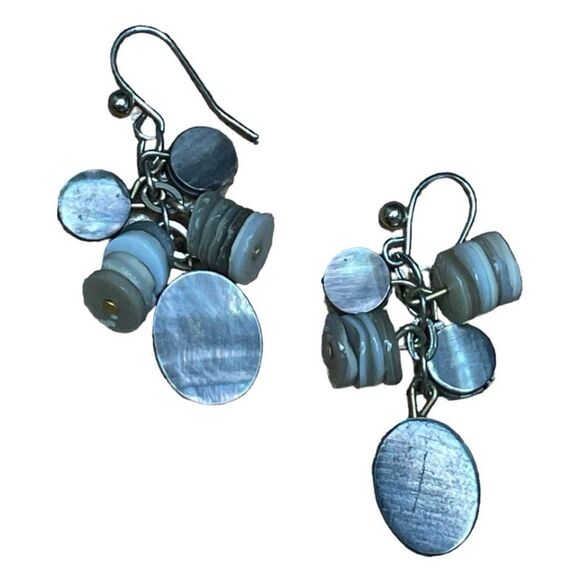 Vintage 90s Abalone Shell Beaded Earrings Off White Black Silver Tone Metal - Picture 1 of 2